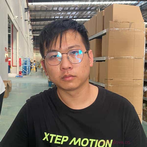 30岁岁广东单身帅哥 - 安徽吉缘网